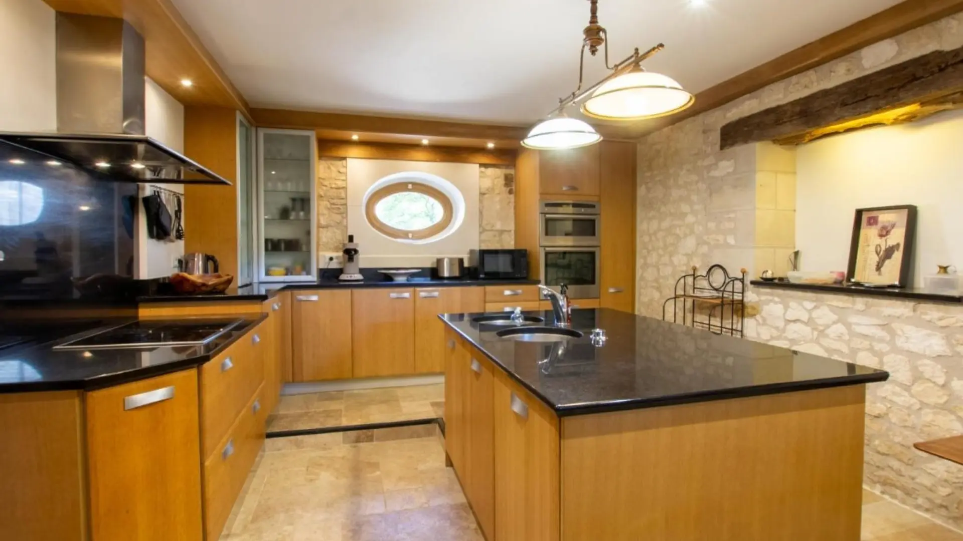 Gîte de charme Le Roucal piscine couverte chauffée_8