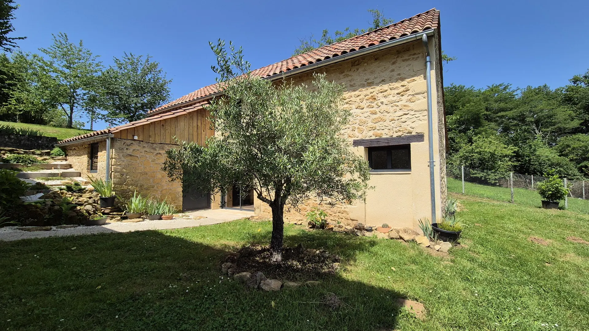 Le Loft Sarladais à 2 km du centre-ville de Sarlat_13