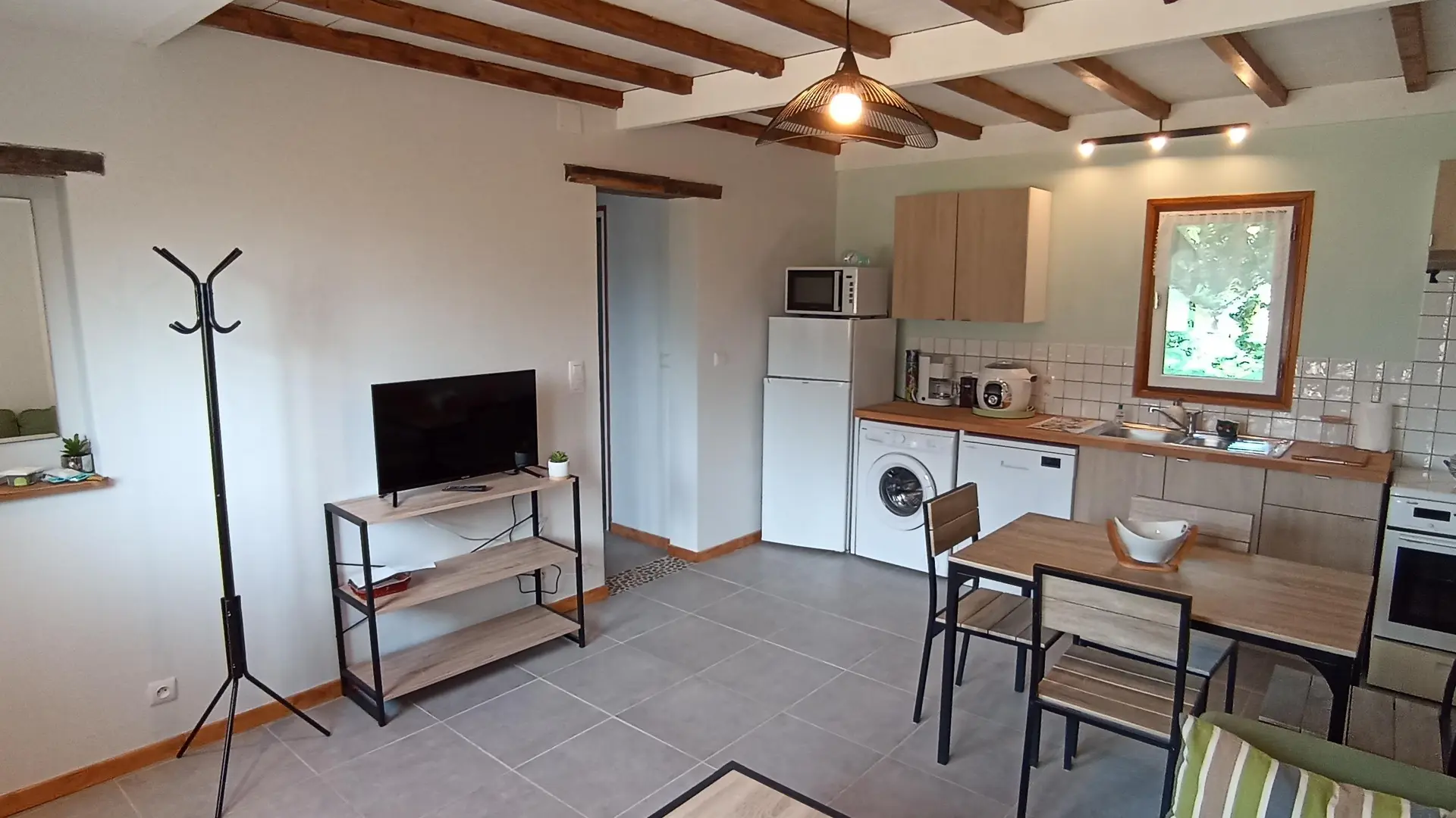 Tranquilou avec piscine proche de Sarlat_5