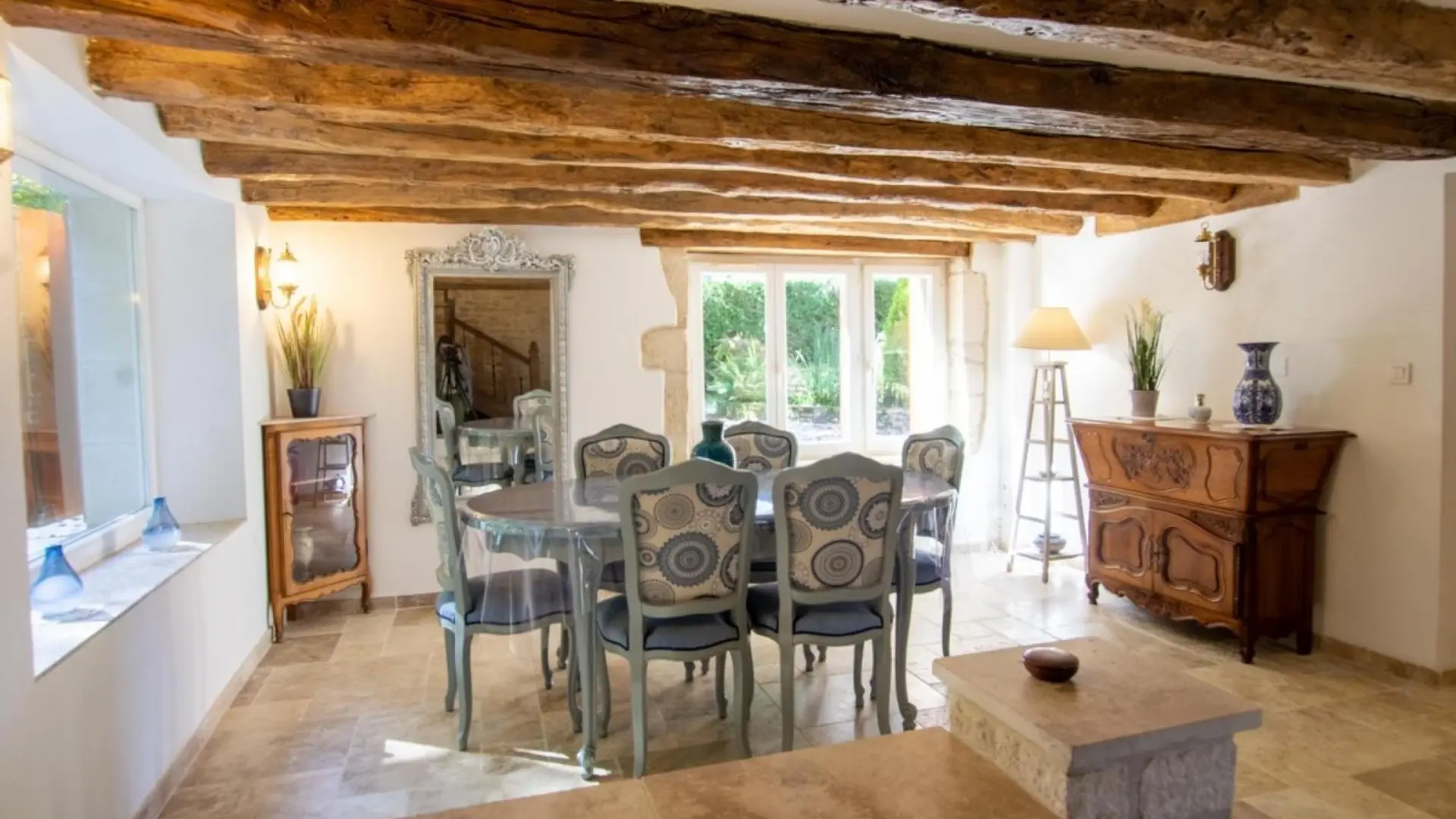 Gîte de charme Le Roucal piscine couverte chauffée_10