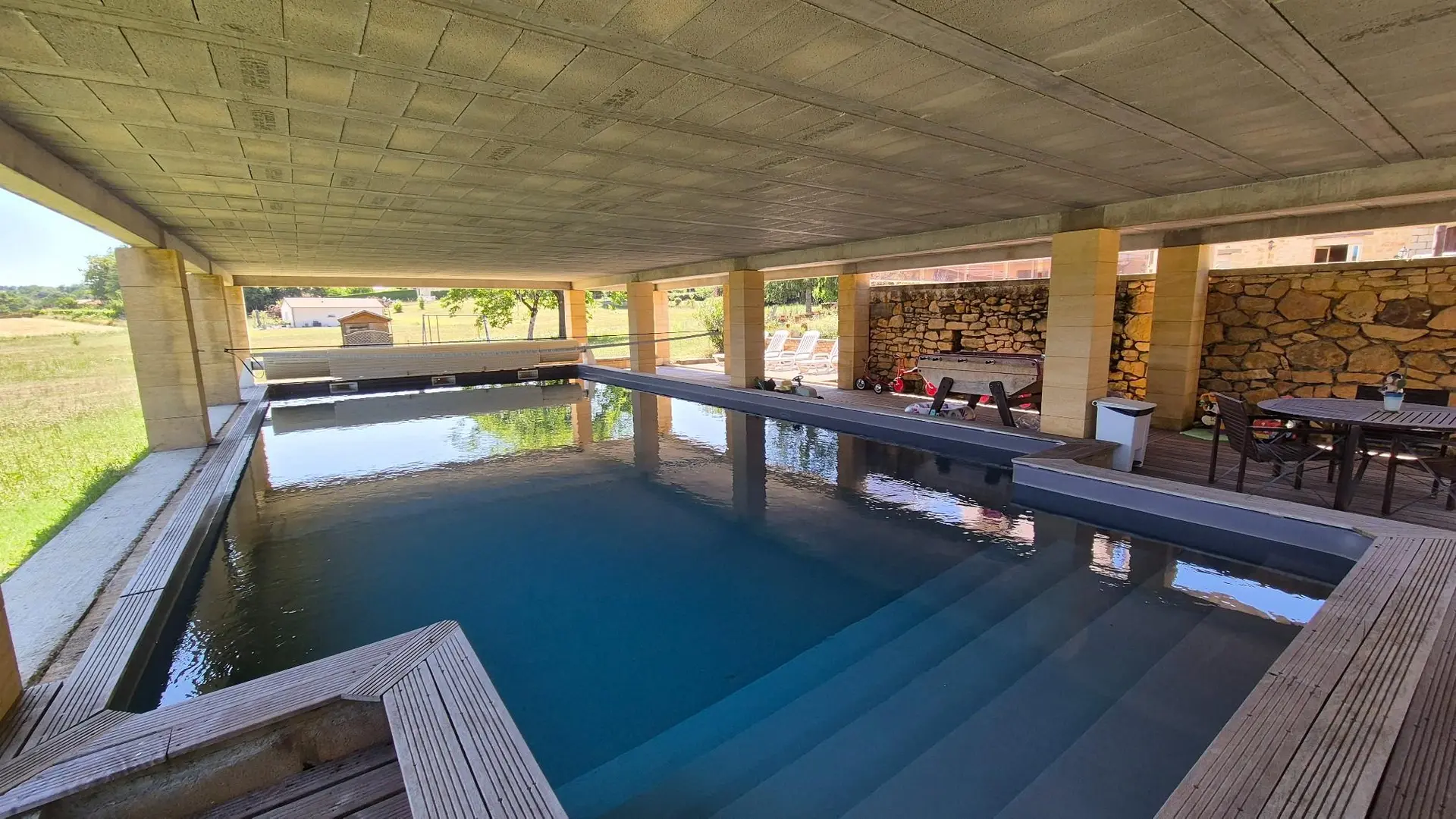 Naudissou avec piscine couverte à Sarlat_6