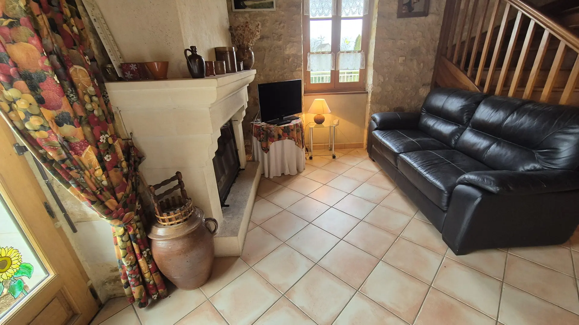 La Petite Maison dans la prairie proche de Sarlat_4