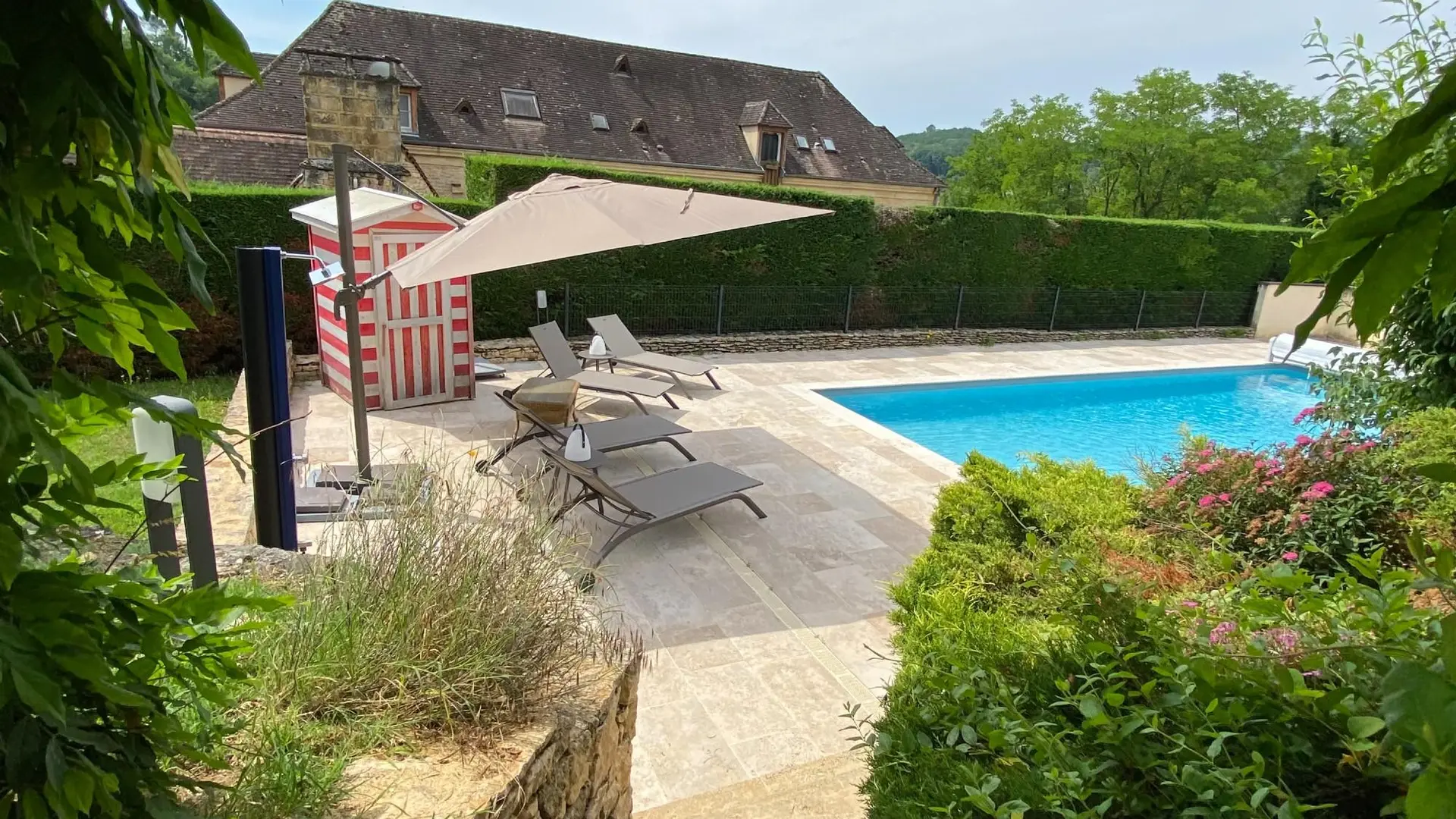 Notre perle du Périgord piscine proche de Sarlat_7