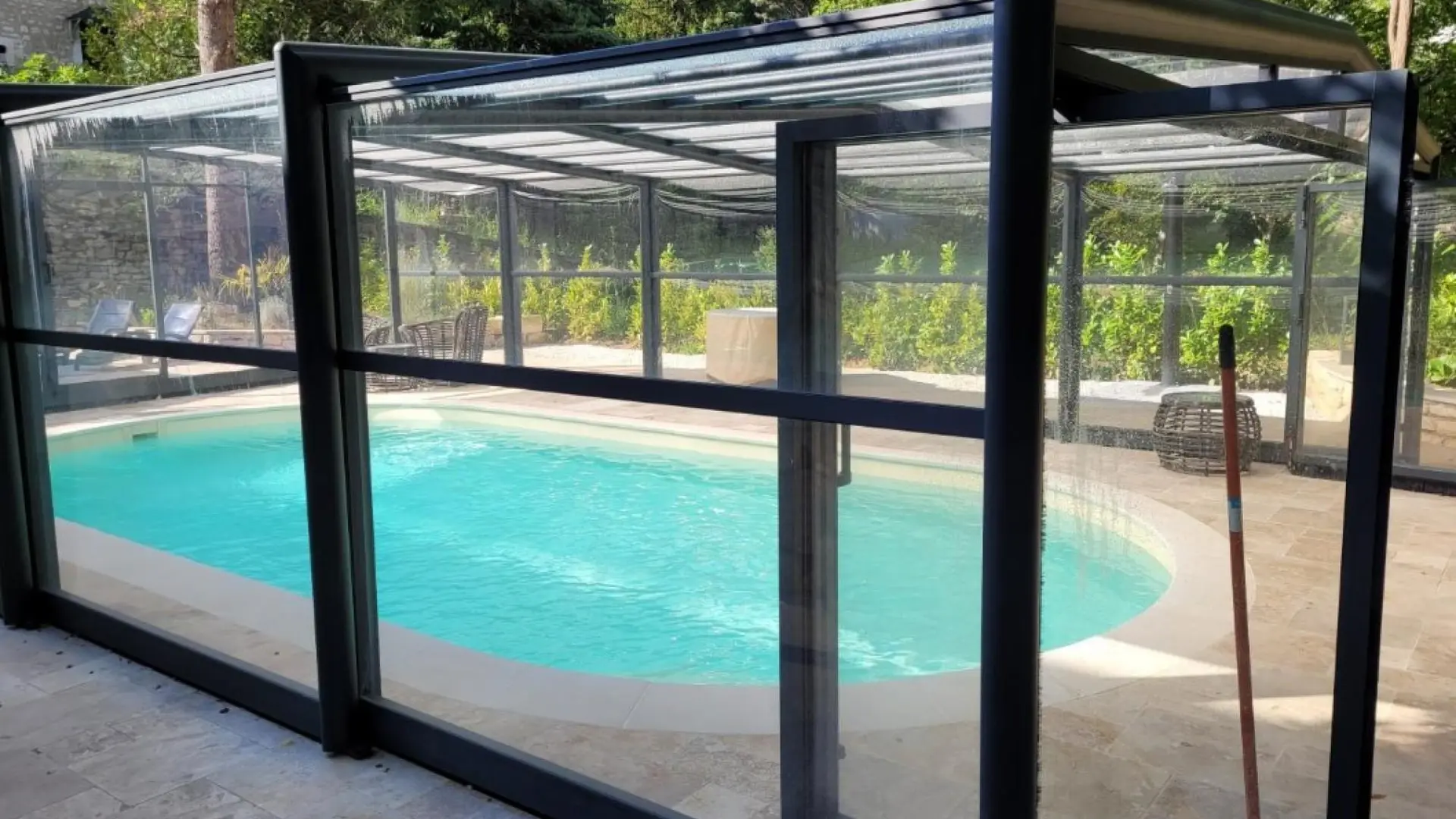 Gîte de charme Le Roucal piscine couverte chauffée_4