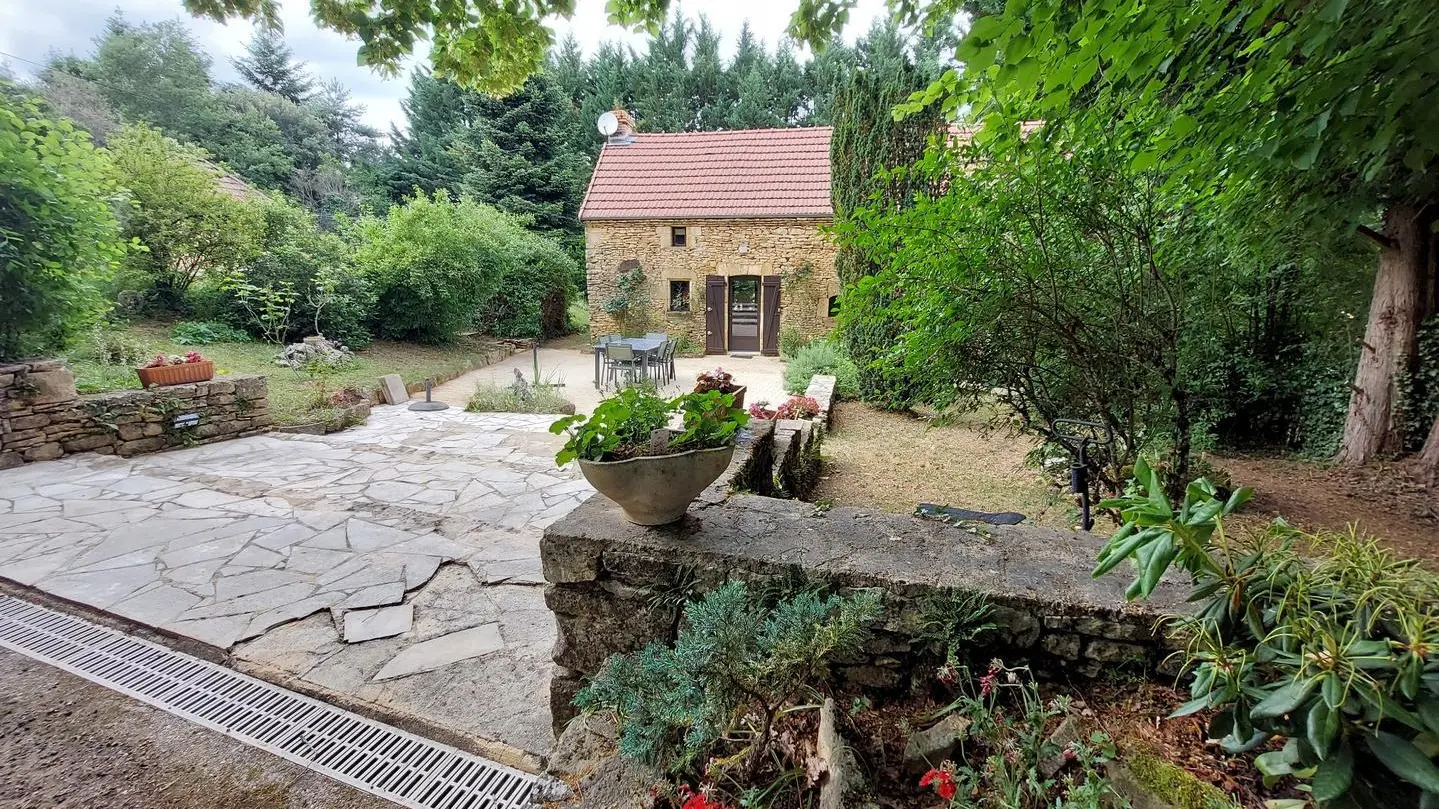 Montant de Fages avec piscine privée proche Sarlat_4