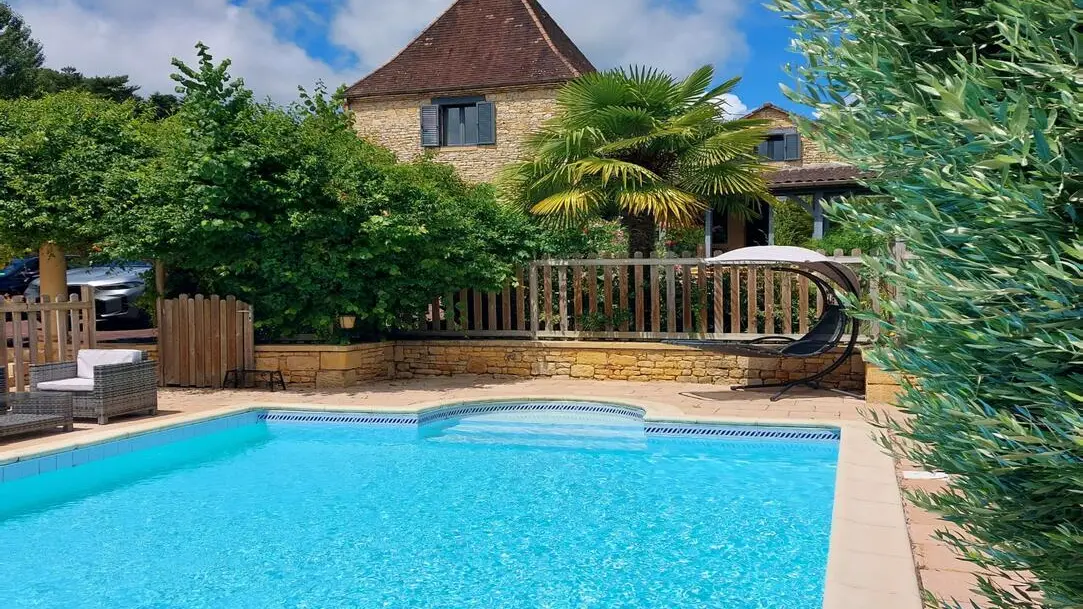 Villa le Lébérou avec piscine à Sarlat_1