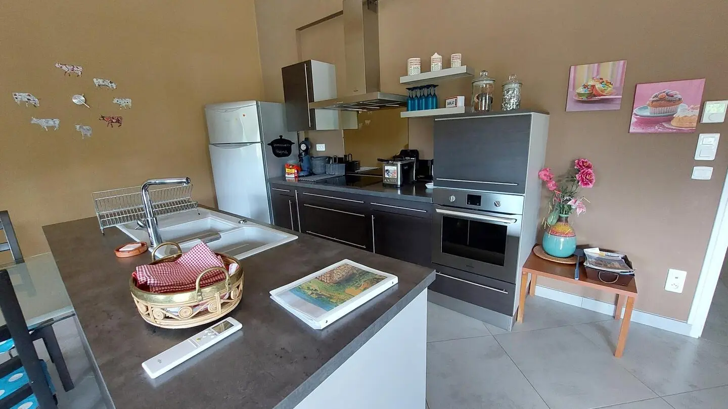 Maison de Verdure climatisée et piscine chauffée_6