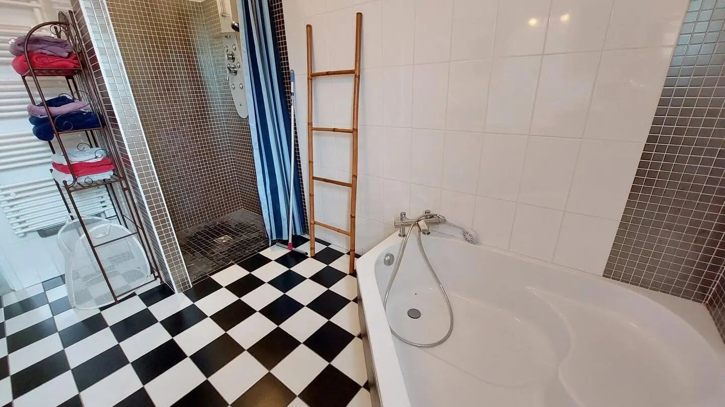 Maison de Verdure climatisée et piscine chauffée_15