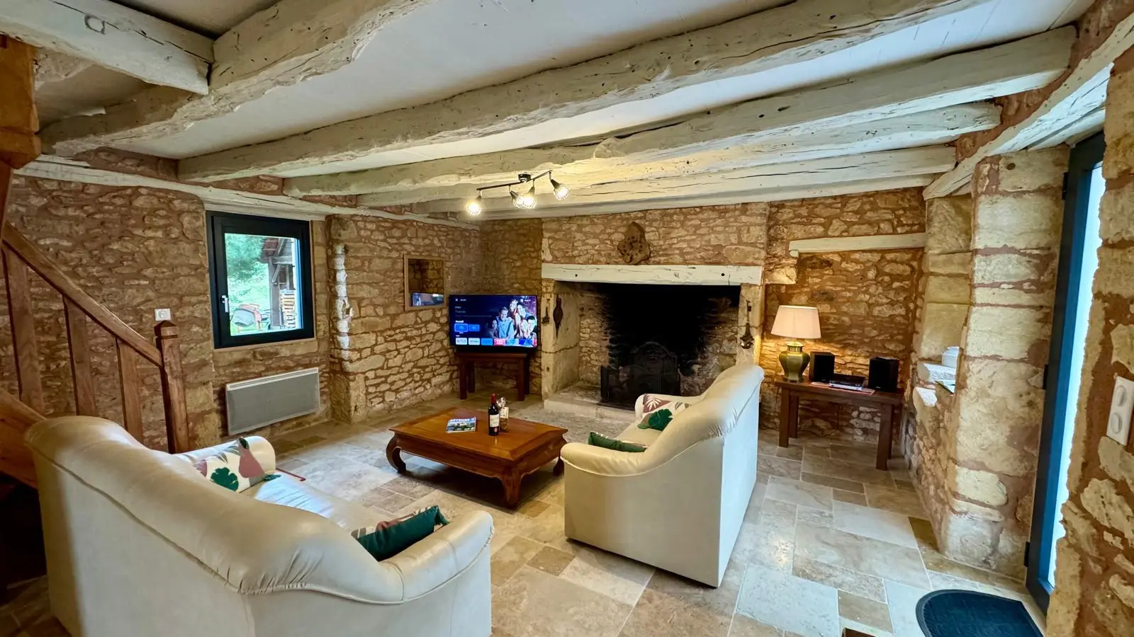 Les Rozières climatisée piscine proche de Sarlat_14