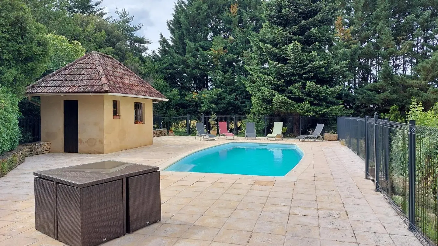 Montant de Fages avec piscine privée proche Sarlat_7