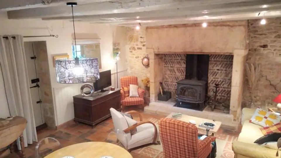 Maison Rouge avec piscine privée au nord de Sarlat_8