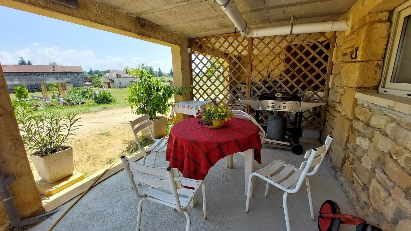 Naudissou avec piscine couverte à Sarlat_4