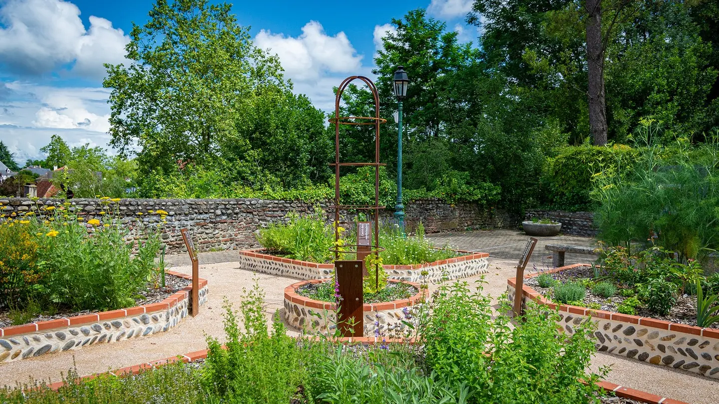 Jardin médiéval - Lescar