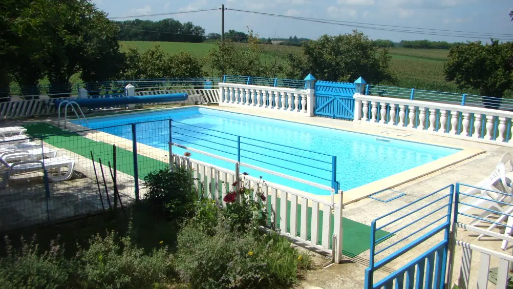 la chapelle - 060023 - location de vacances - piscine