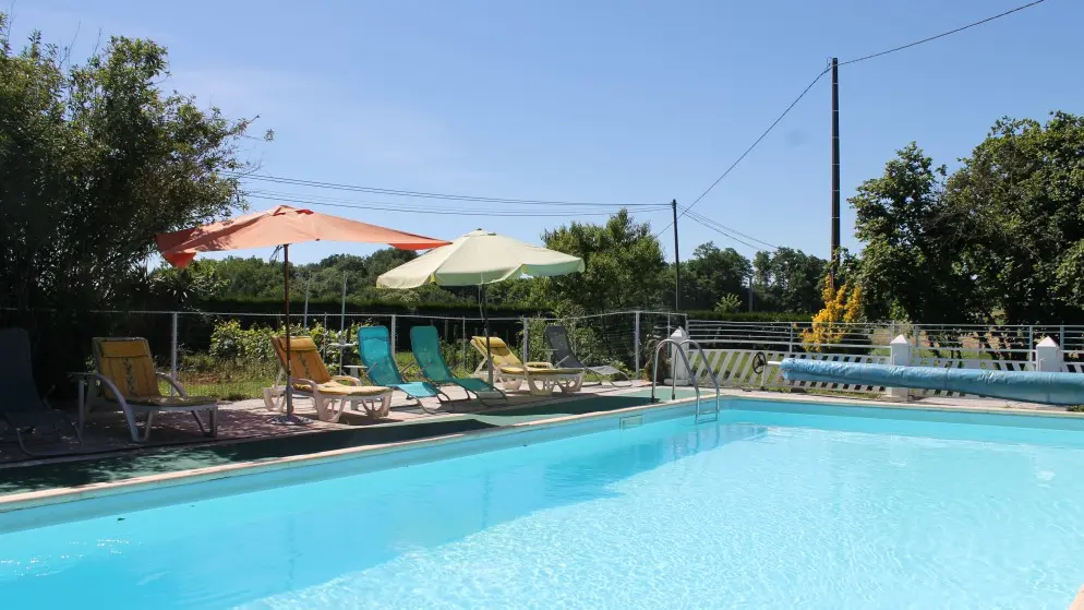 la chapelle - gite  6 pers - piscine à partager - perigord noir4