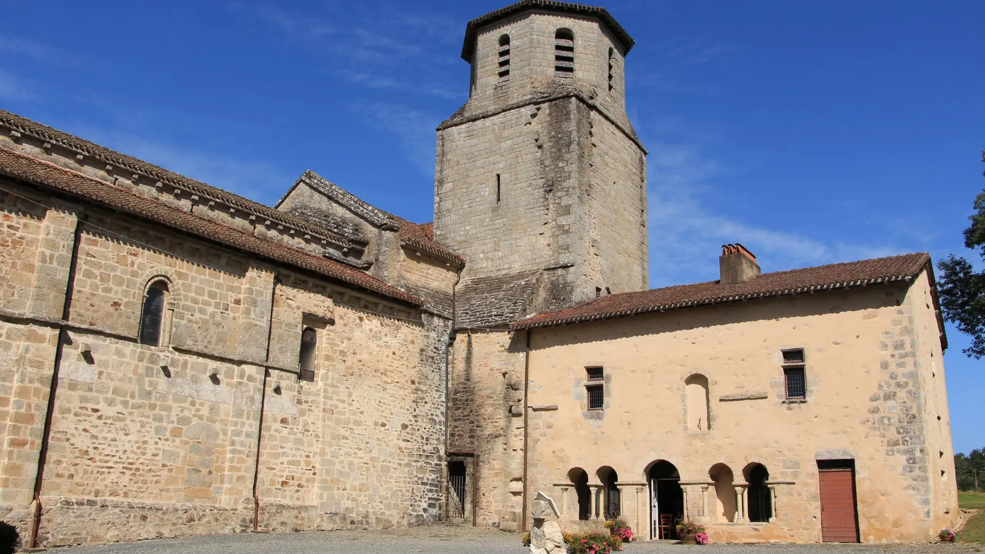 les-salles-lavauguyon_2018_otpol-eglise-saint-eutrope