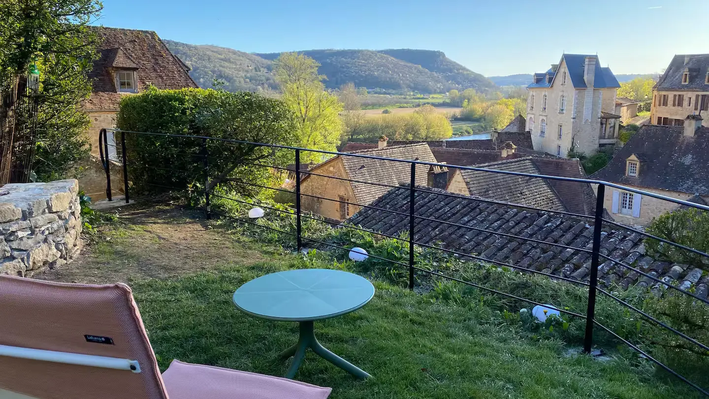 lou panieraire, maison de village a beynac au sud de sarlat et proche de la rivière dordogne (13)