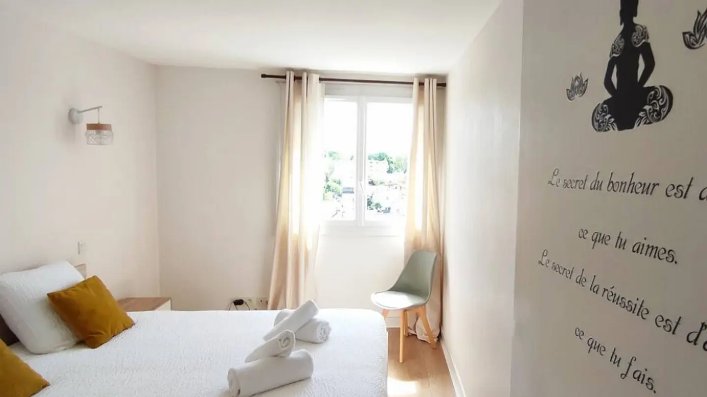 Appartement allées de Morlaas - Pau - chambre 2