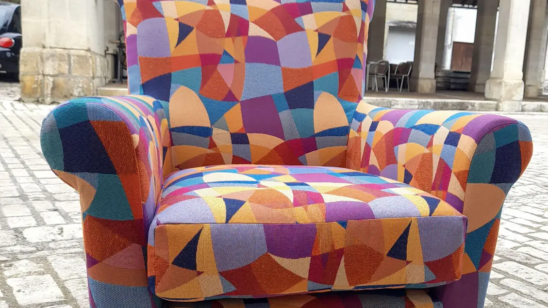 recreatis-et-co-artisan-tapisserie-fauteuil-villamblard-tourisme-vallee-isle