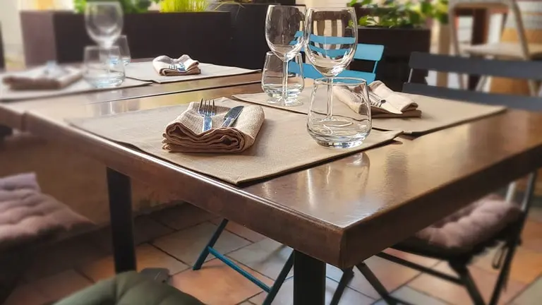 restaurant-o-petit-gavroche-terrase(1)