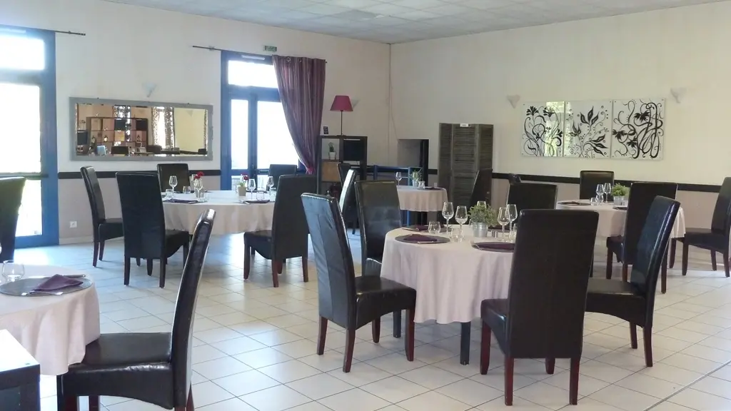 restaurant-l-artenset-salle