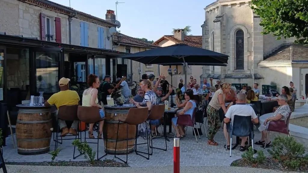 restaurant-l-escale-de-l-auche-leguillac-de-l-auche