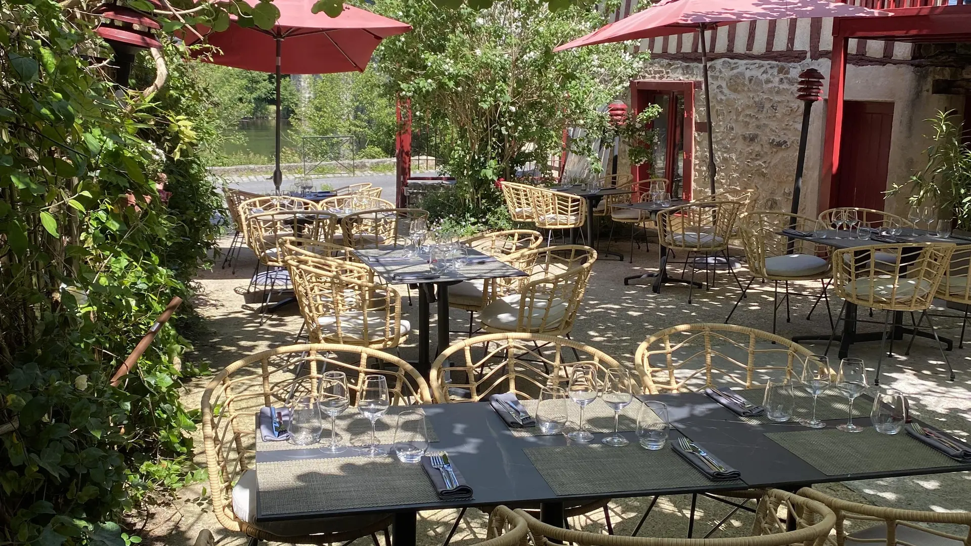 restaurant pont saint etienne-min
