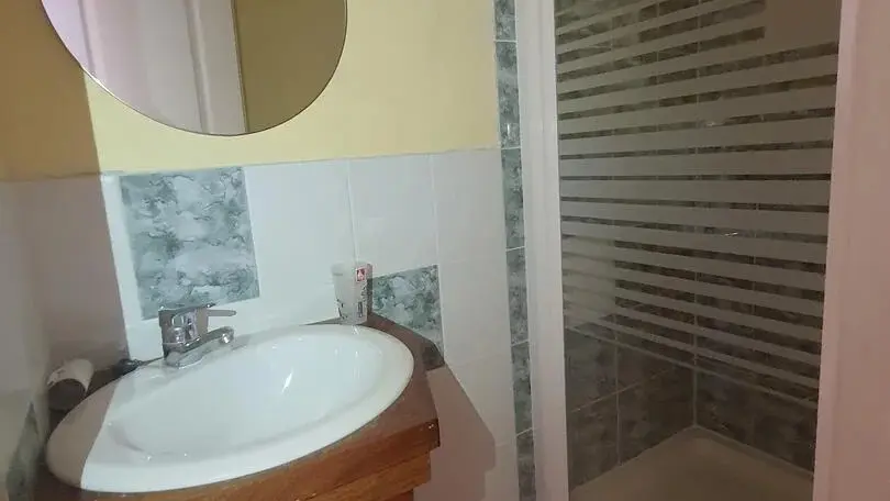 salle d'eau au 1er étage 10 2