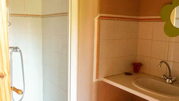 salle-de-bain-1-theleme©maisondaum