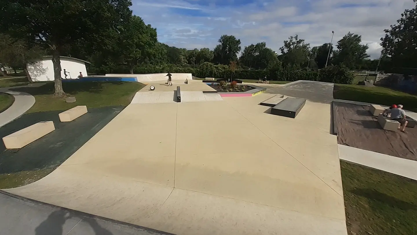 skate parc - jurançon - vue 4