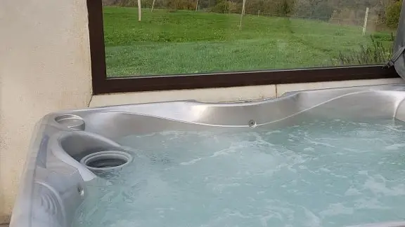 spa-gite-sudrie-four-a-pain-bourrou