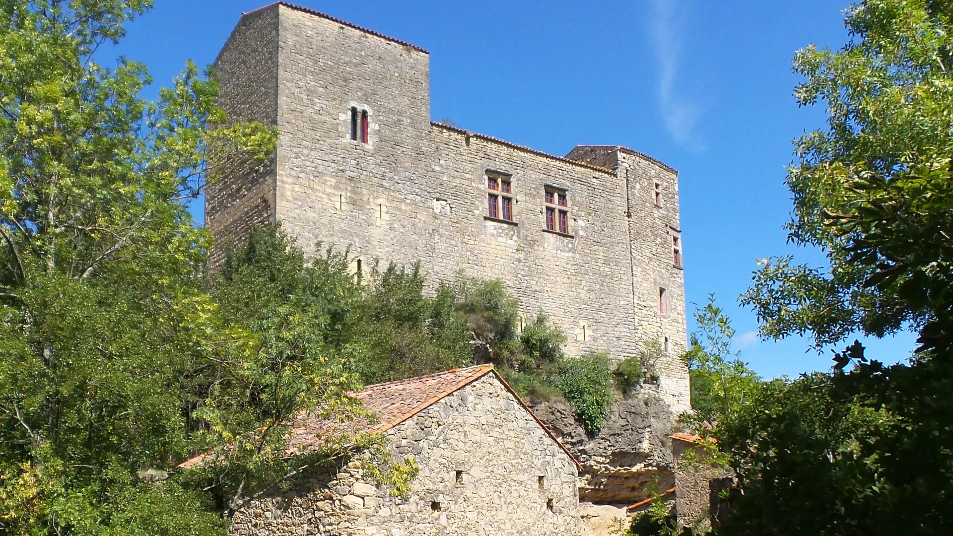 2 Château bas face est