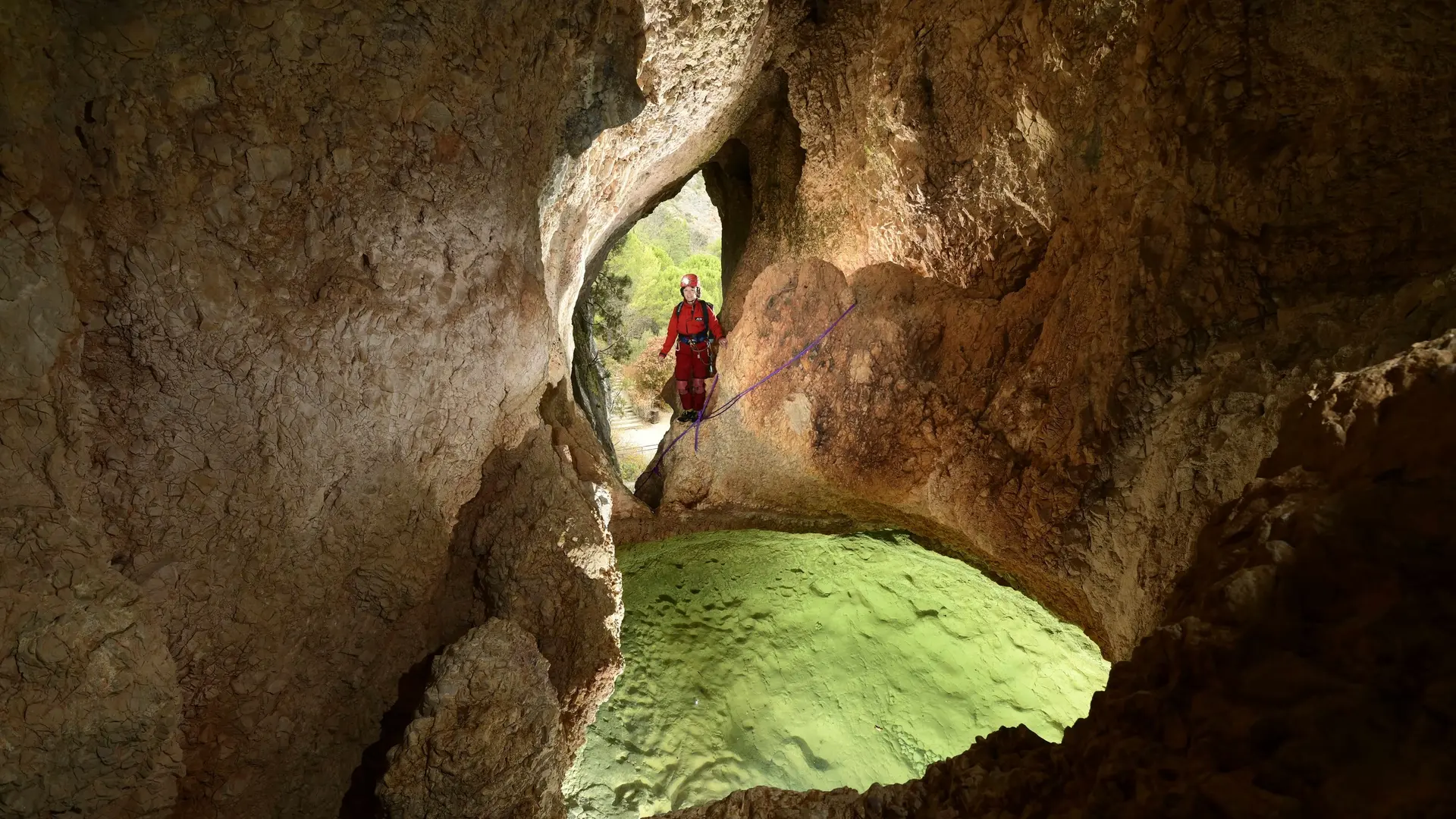 Grotte de Clamouse - Entrée naturelle