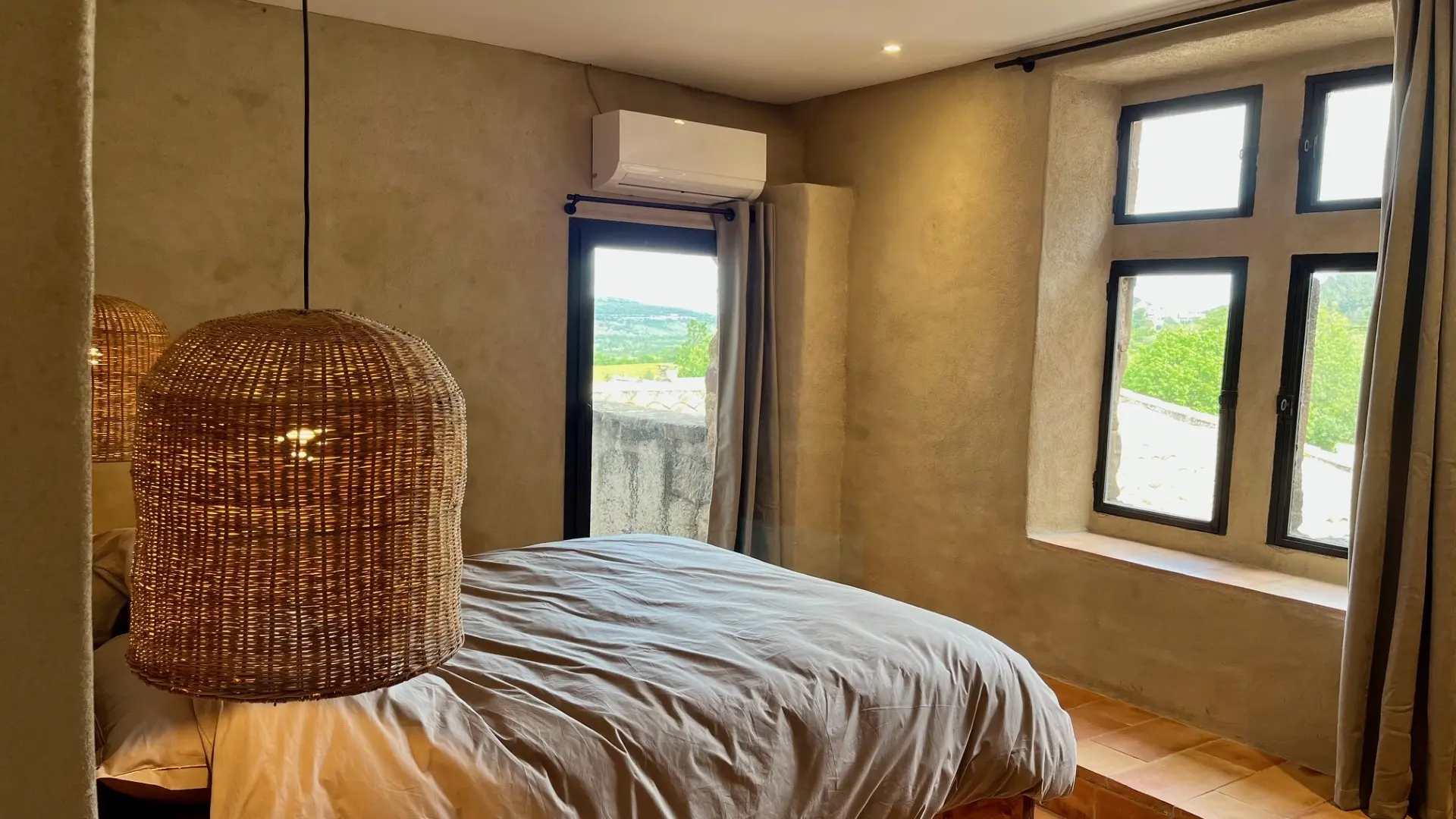 Chambre Meneau. Vue Lac.