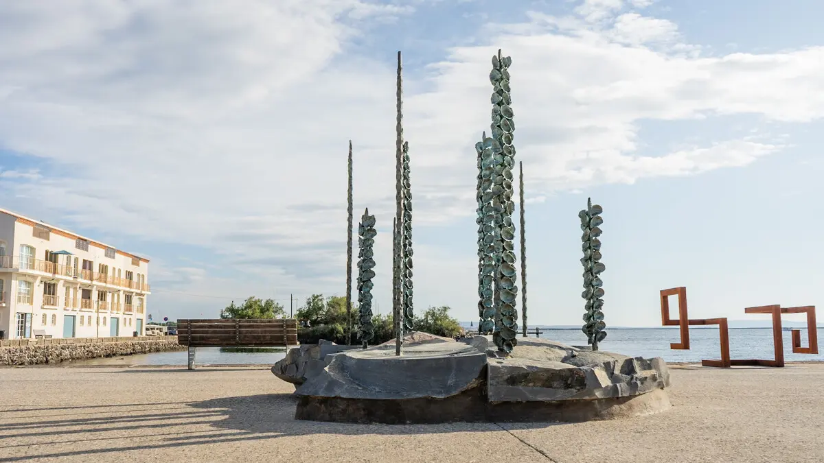 BAM_-_Ostrearia--_Maxime_Lhermet__Ostrearia__2025__Marseillan_ADAGP_-_photo___Office_de_Tourisme_Archipel_de_Thau-35013-1200px