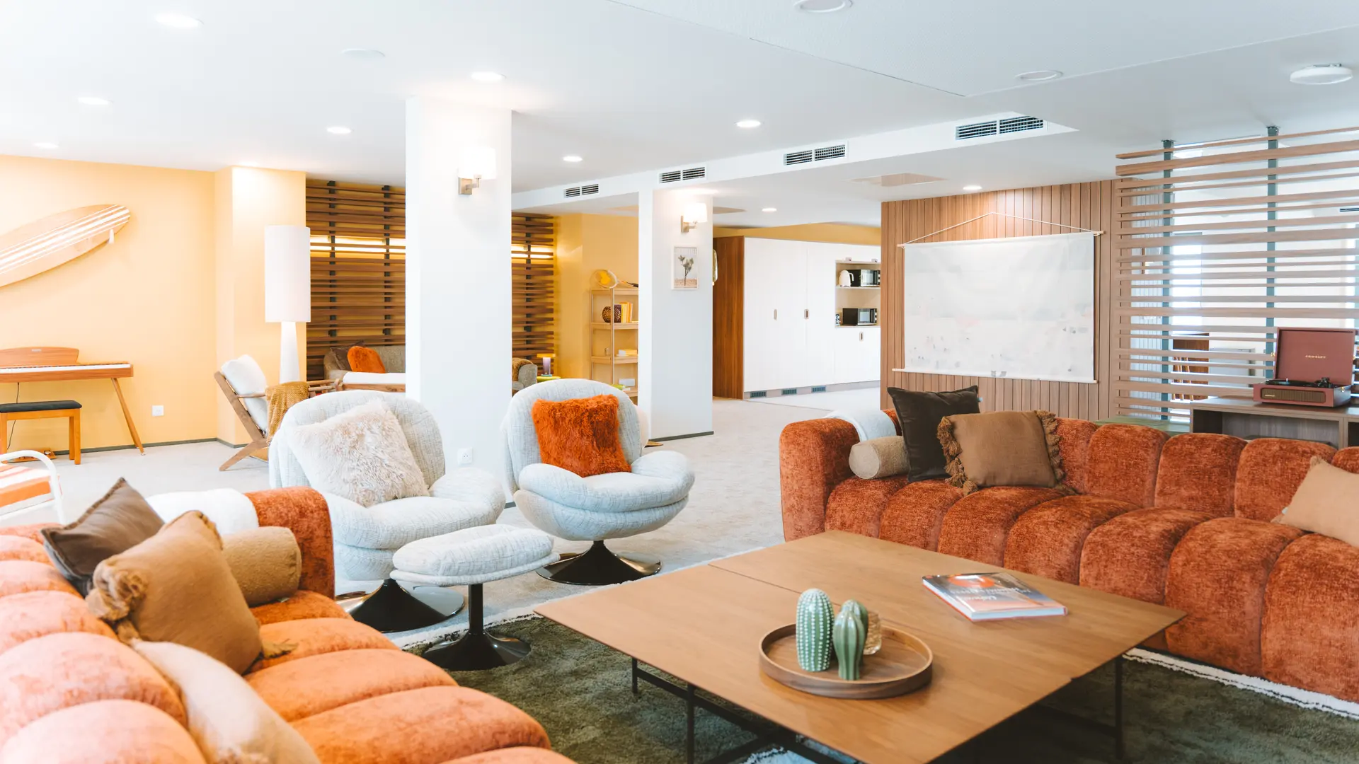 Coliving Yellow