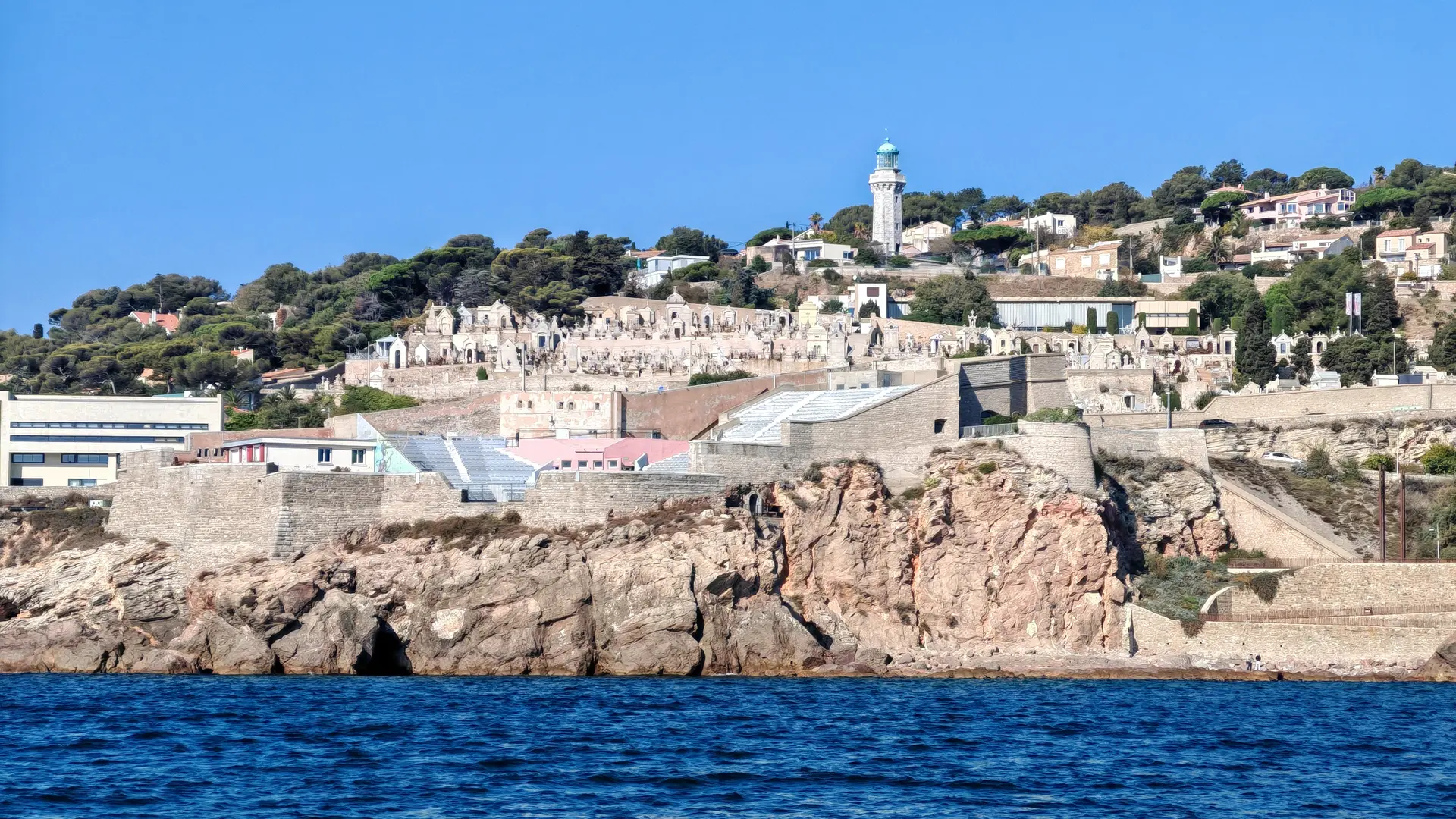 Vue sur Sète depuis la Mer