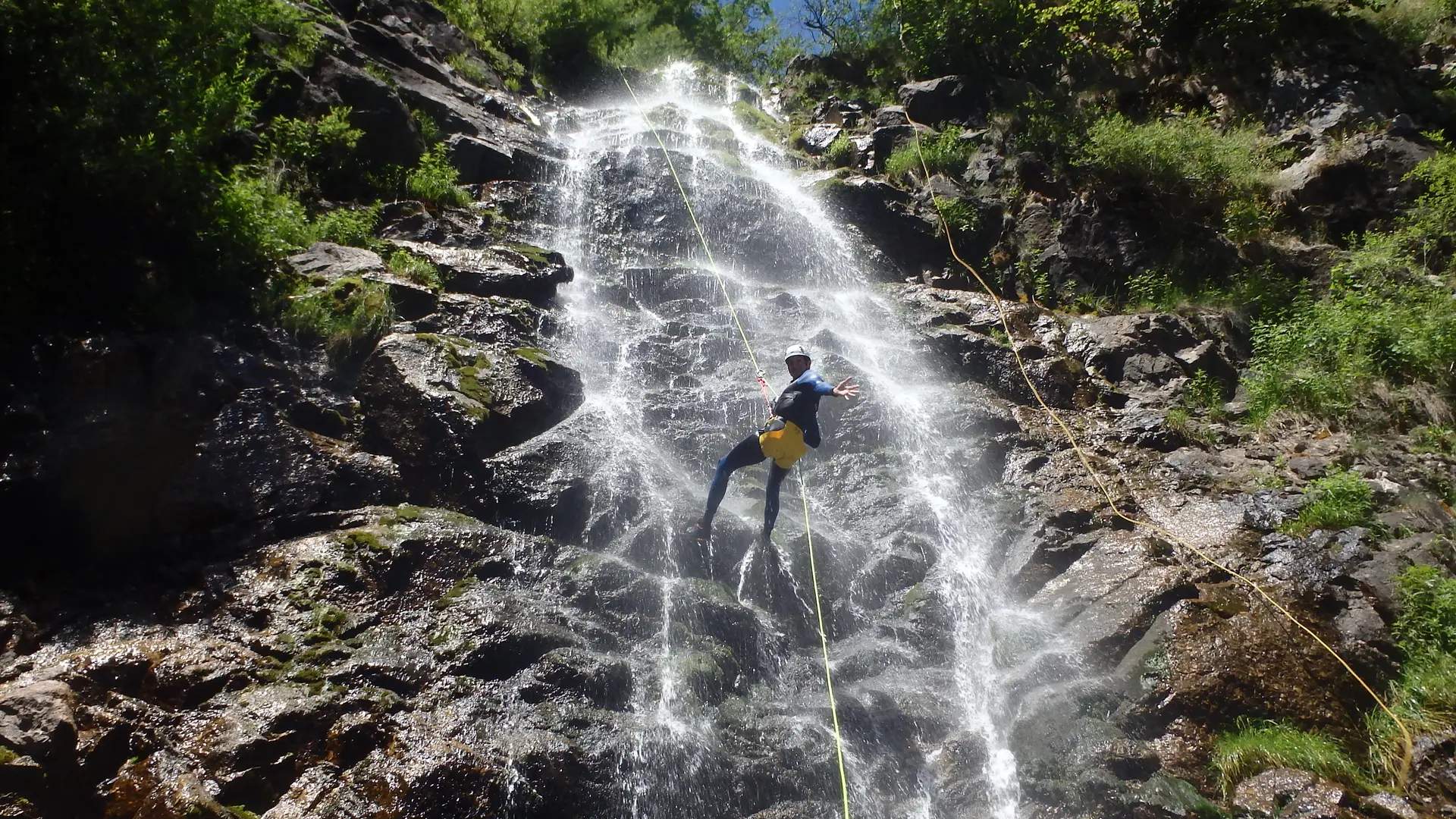 Rappel en canyoning