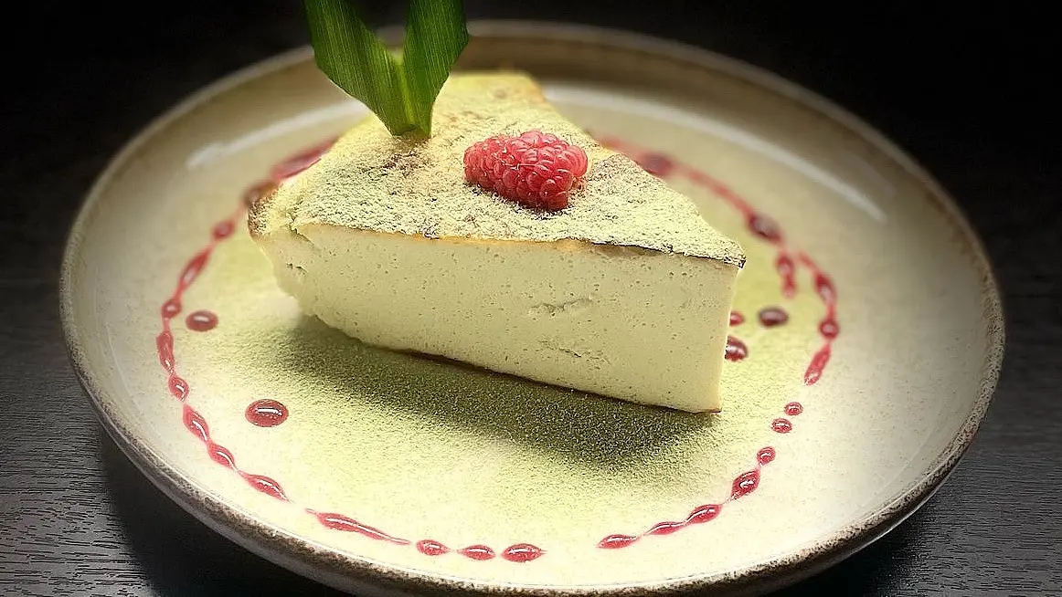 Burnt cheese cake matcha