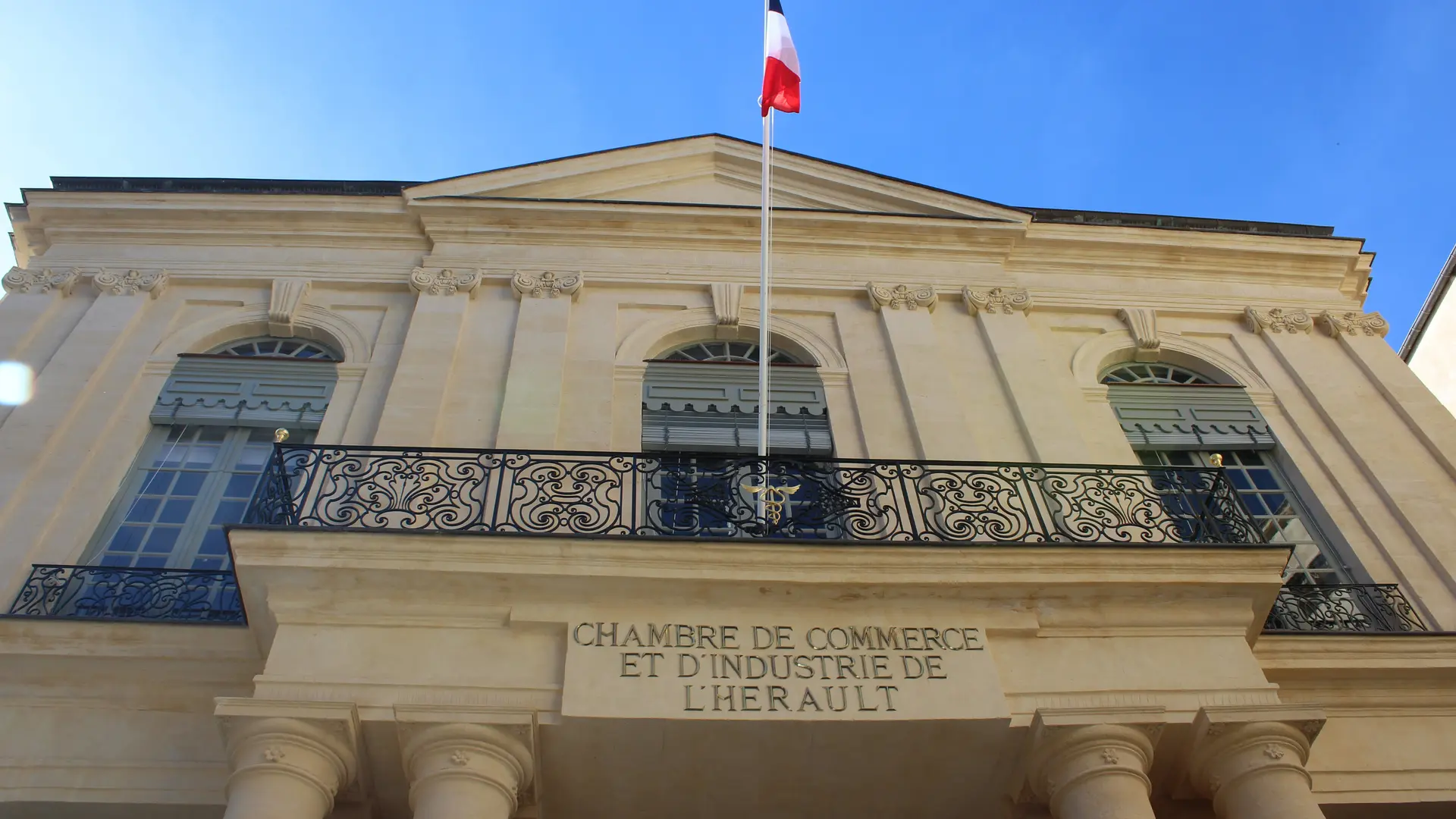 facade Hôtel Saint-Come