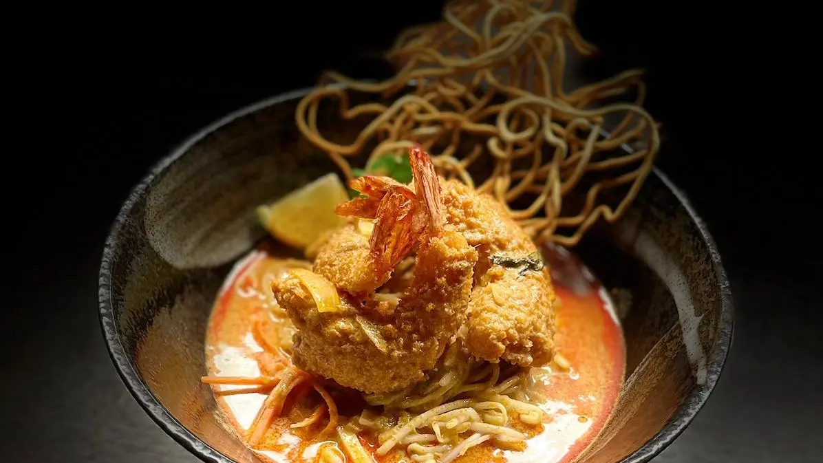 Mee Ka Thi Kung Thod (Ramen Lao)