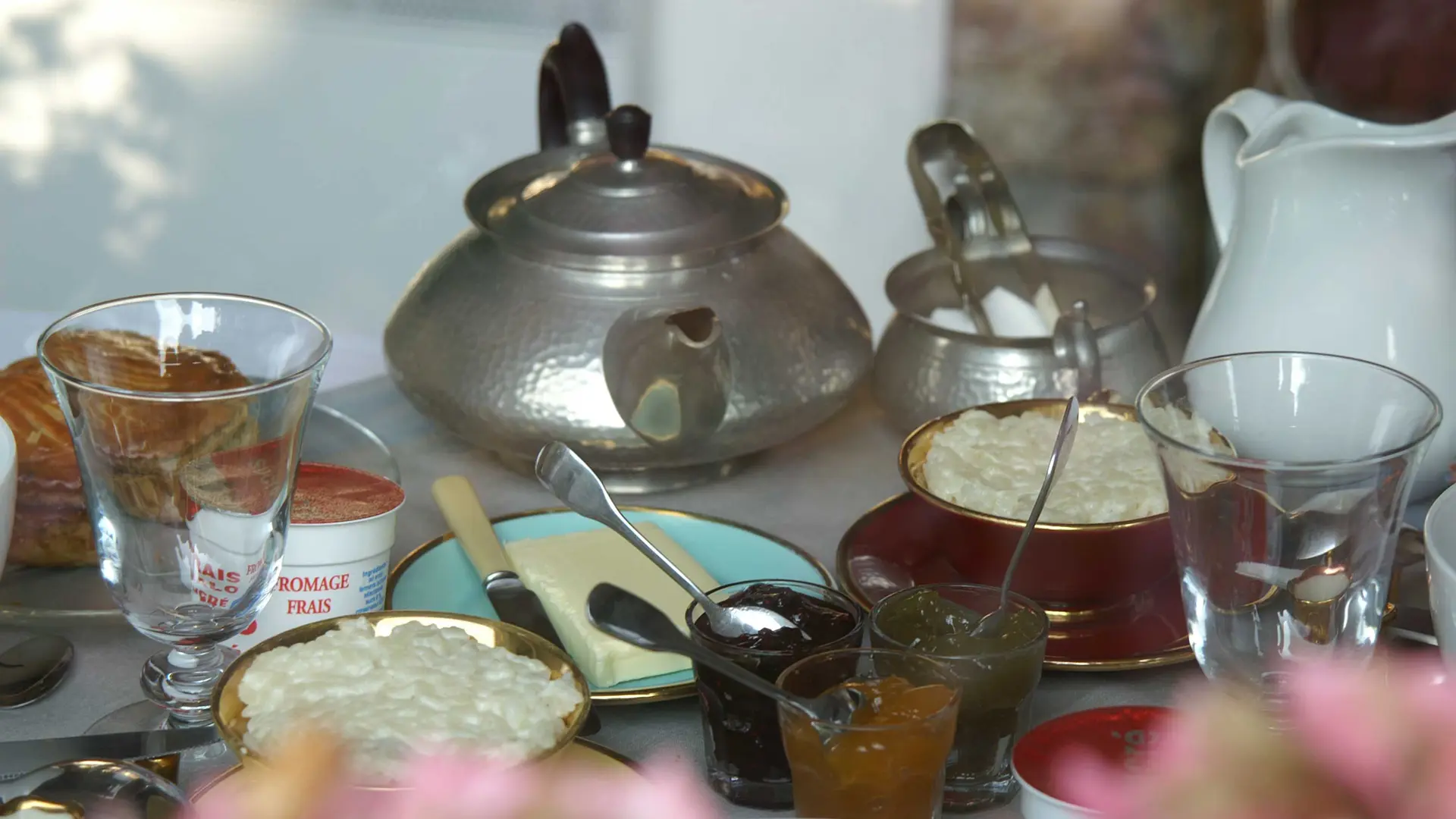 Chambres d'hôtes - Giverny Cottage - St Coulomb