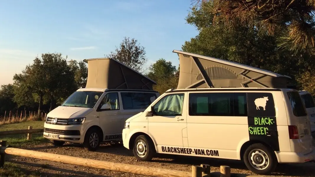 Location Vans - Black Sheep Van - Saint-Malo