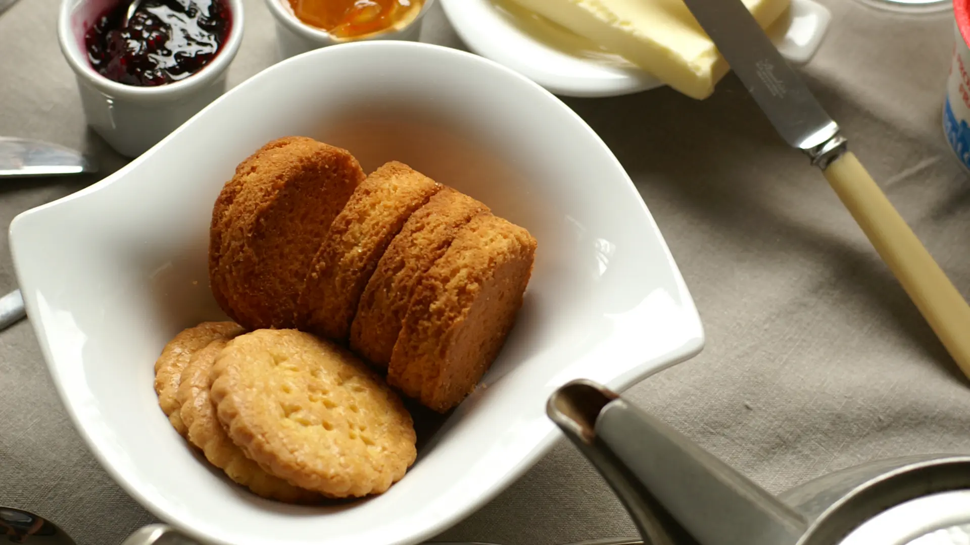 Chambres d'hôtes - Giverny Cottage - St Coulomb