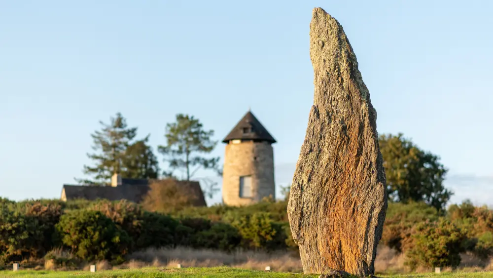 Les mégalithes et landes de Saint Just