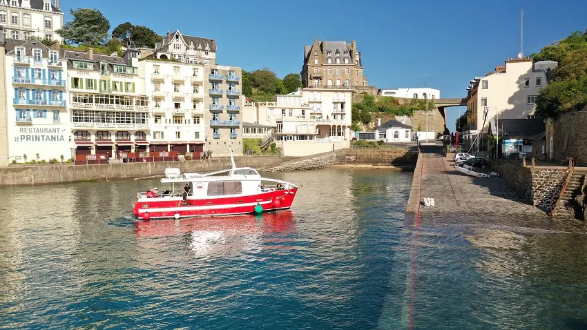 Les Bateaux Rouges excursions maritimes