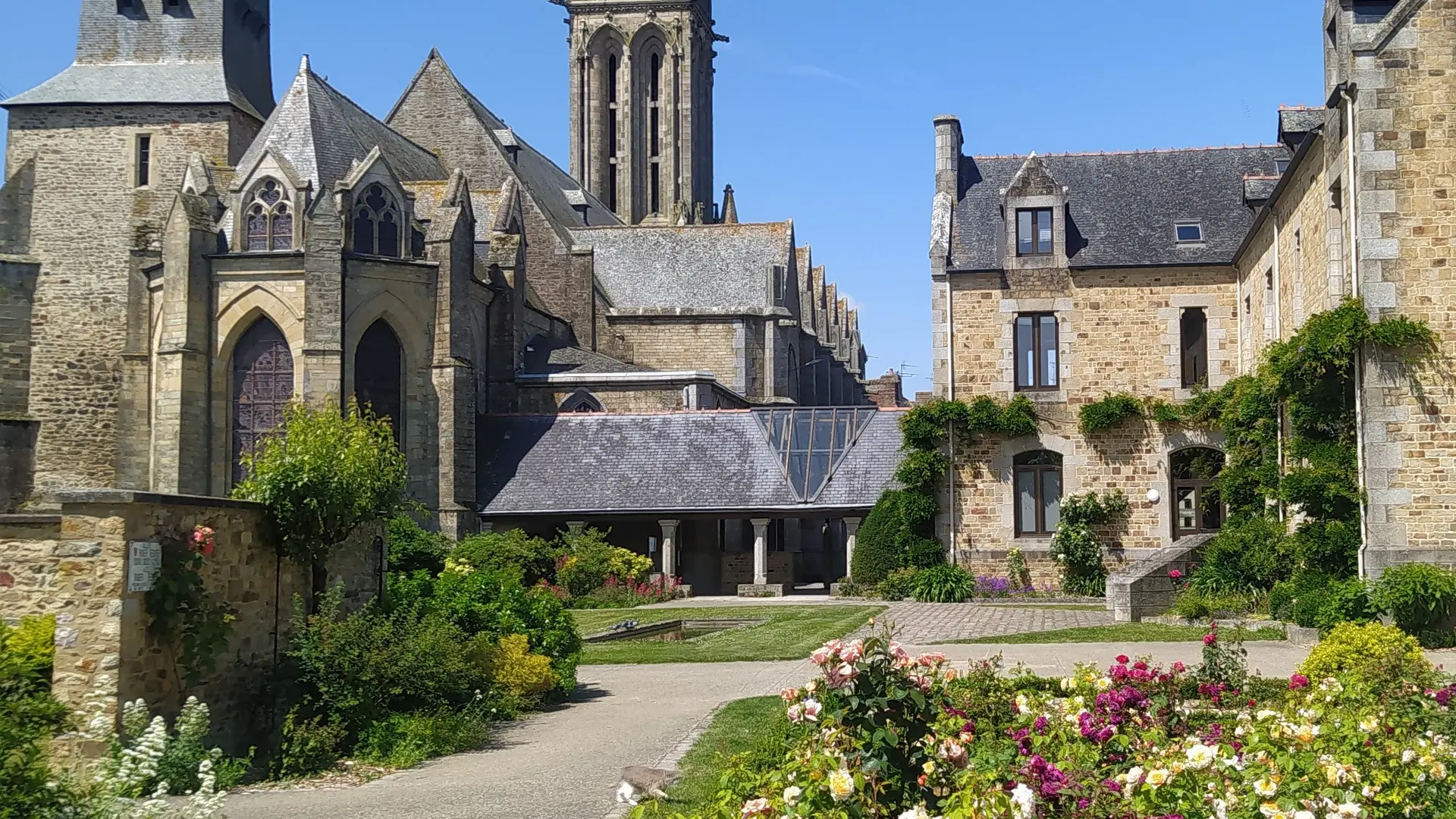 Basilique La Guerche-de-Bretagne
