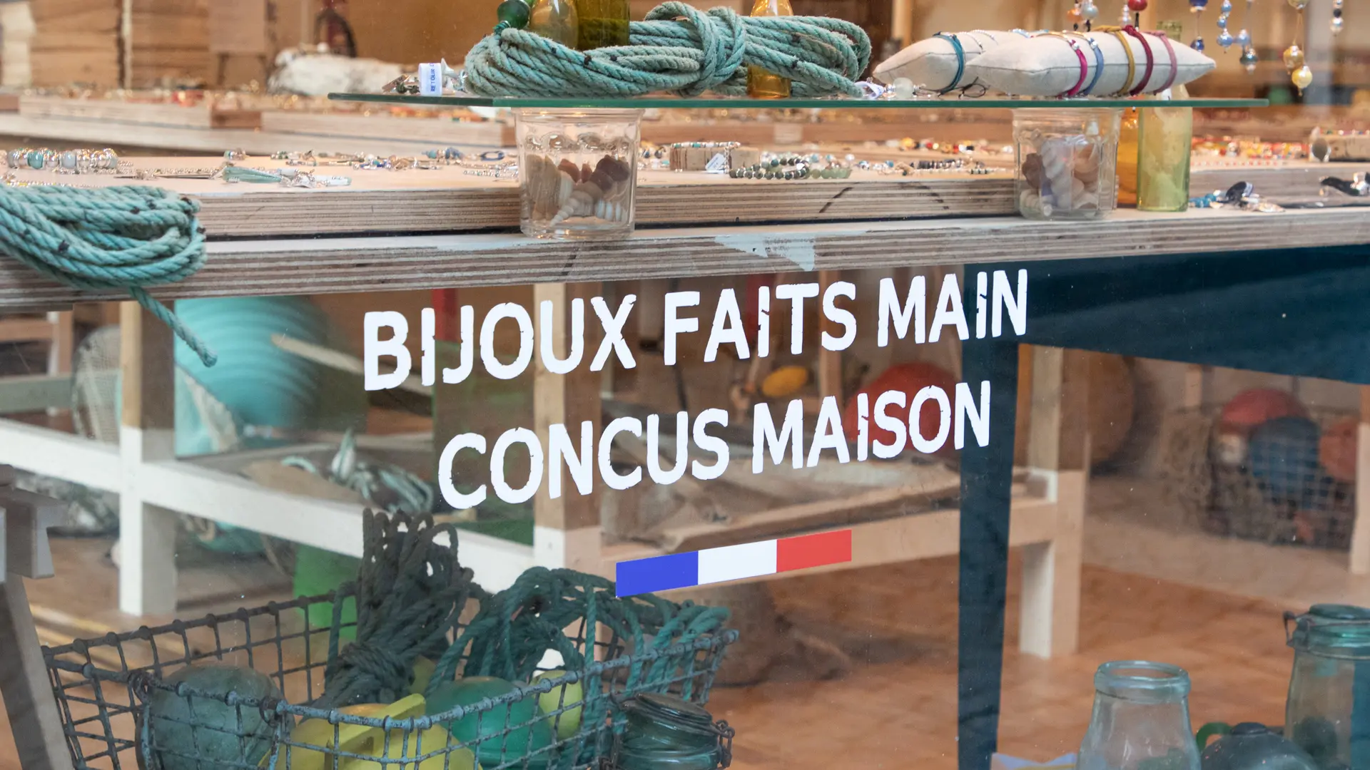 Retour-de-plage_boutique-de-bijoux-fantaisie-saint-malo