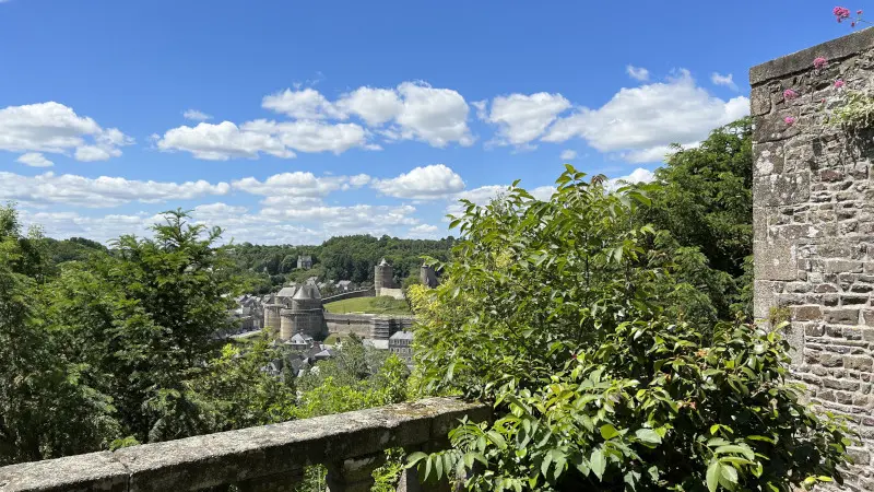 Maison de caractère centre ville Fougères