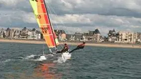 Surf school - école de voile - Saint-Malo